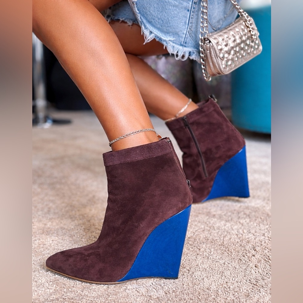 Bottega Veneta Suede Wedge Booties EU 37 – Electric Blue Heel Designer Shoes
